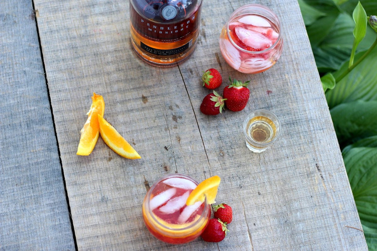 Strawberry Old-Fashioned - thewoodenskillet.com #cocktail #whiskey