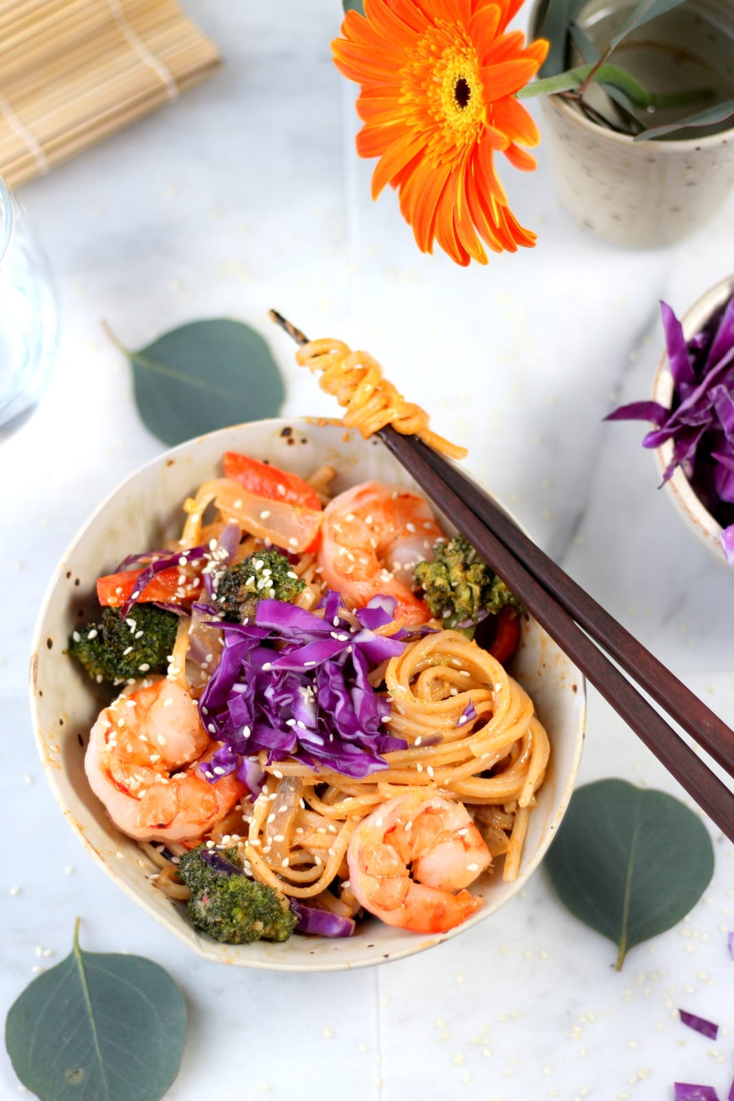 Sweet Curried Rice Noodles +Shrimp and Roasted Vegetables - amazing recipe for Bangkok Curry noodles. thewoodenskillet.com #foodphotograhy #foodstyling