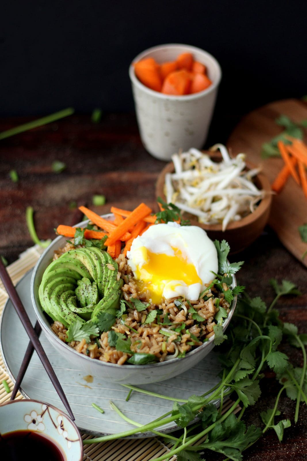 Cilantro Fried Rice + Avocado and Poached Egg - awesome vegetarian rice bowl recipe! thewoodenskillet.com #ricebowl #foodphotography
