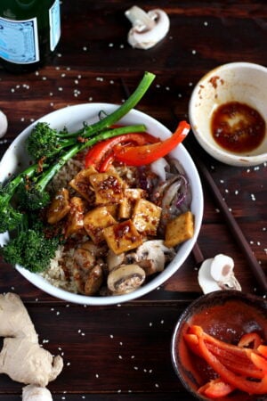 Brown Rice Bowl + Roasted Vegetables and Soy Ginger Tofu - thewoodensikillet.com