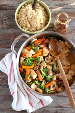 Healthy Chicken Teriyaki Stir-Fry + Brown Rice - a healthy and vegetable-packed weeknight meal! thewoodenskillet.com