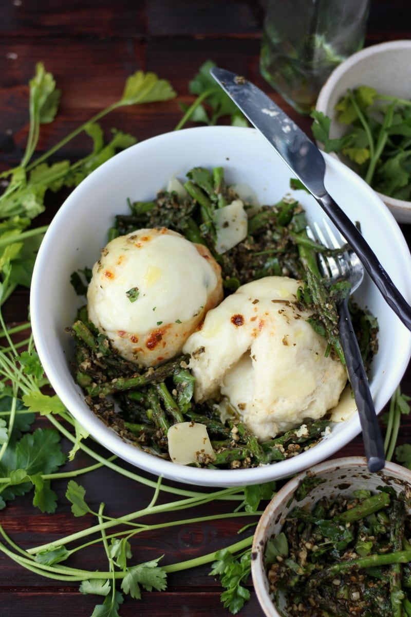 Cheese-Stuffed Dumplings + Pesto and Roasted Asparagus. The perfect meatless meal! thewoodenskillet.com
