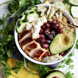 Organic Mediterranean Chicken Quinoa Bowl + Avocado. thewoodenskillet.com