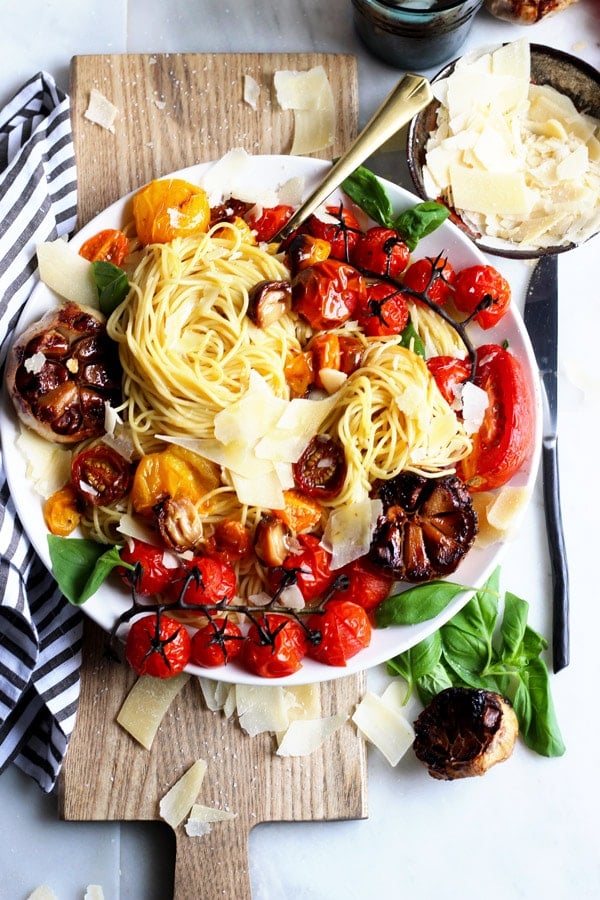 Deconstructed Roasted Garlic Marinara + Fresh Basil