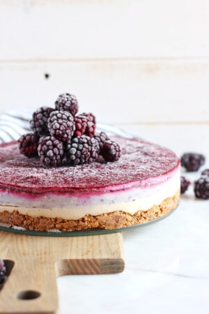 Blackberry Ginger Vegan Cheesecake - a creamy and delicious vegan cheesecake that everyone will love! thewoodenskillet.com