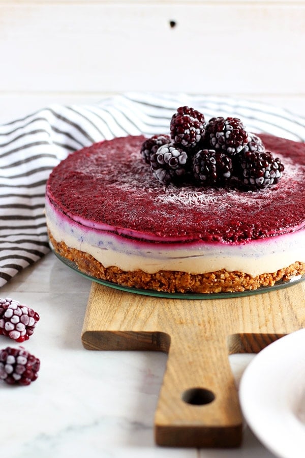 Blackberry Ginger Vegan Cheesecake 