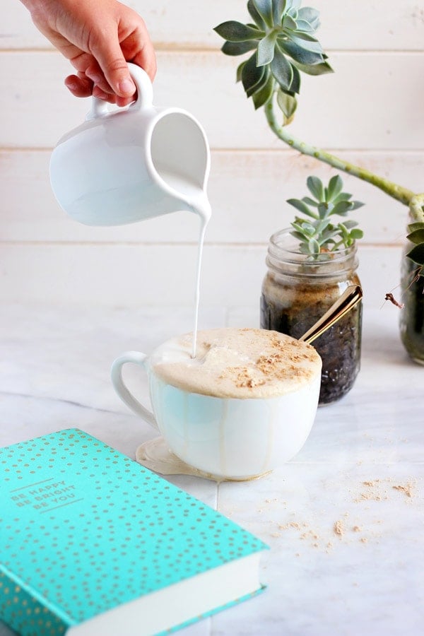 https://thewoodenskillet.com/wp-content/uploads/2017/09/Cinnamon-Vanilla-Coconut-Cream-Cold-Brew-Latte11.jpg