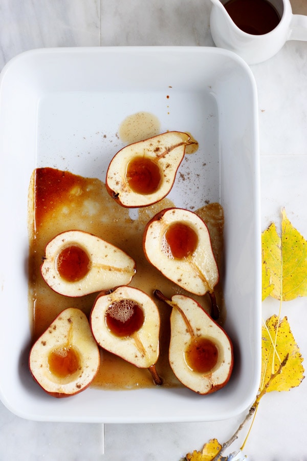 Baked maple cardamom pears recipe.