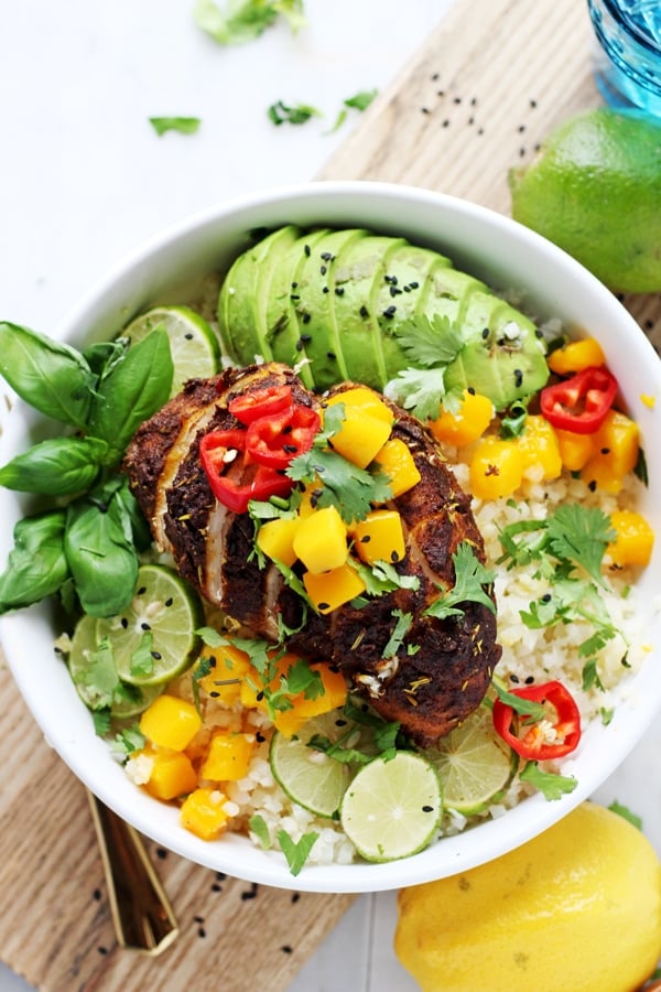 Crockpot Jerk Chicken Cauliflower Rice Bowls - a quick and easy weeknight dinner that is Whole30 compliant! thewoodenskillet.com