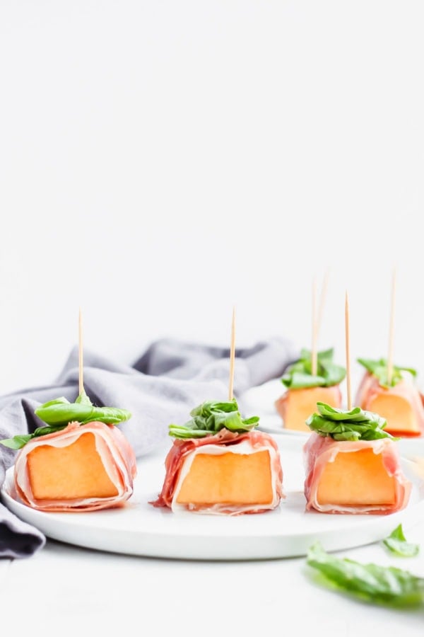 Prosciutto-Wrapped Melon with Basil 