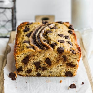 Easy Paleo Chocolate Chip Banana Bread - a quick and easy recipe that will become a weekend favorite! #paleo