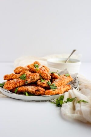 Easy Whole30 Chicken Tenders - a quick and easy dinner that is always kid-approved! #whole30 #paleo