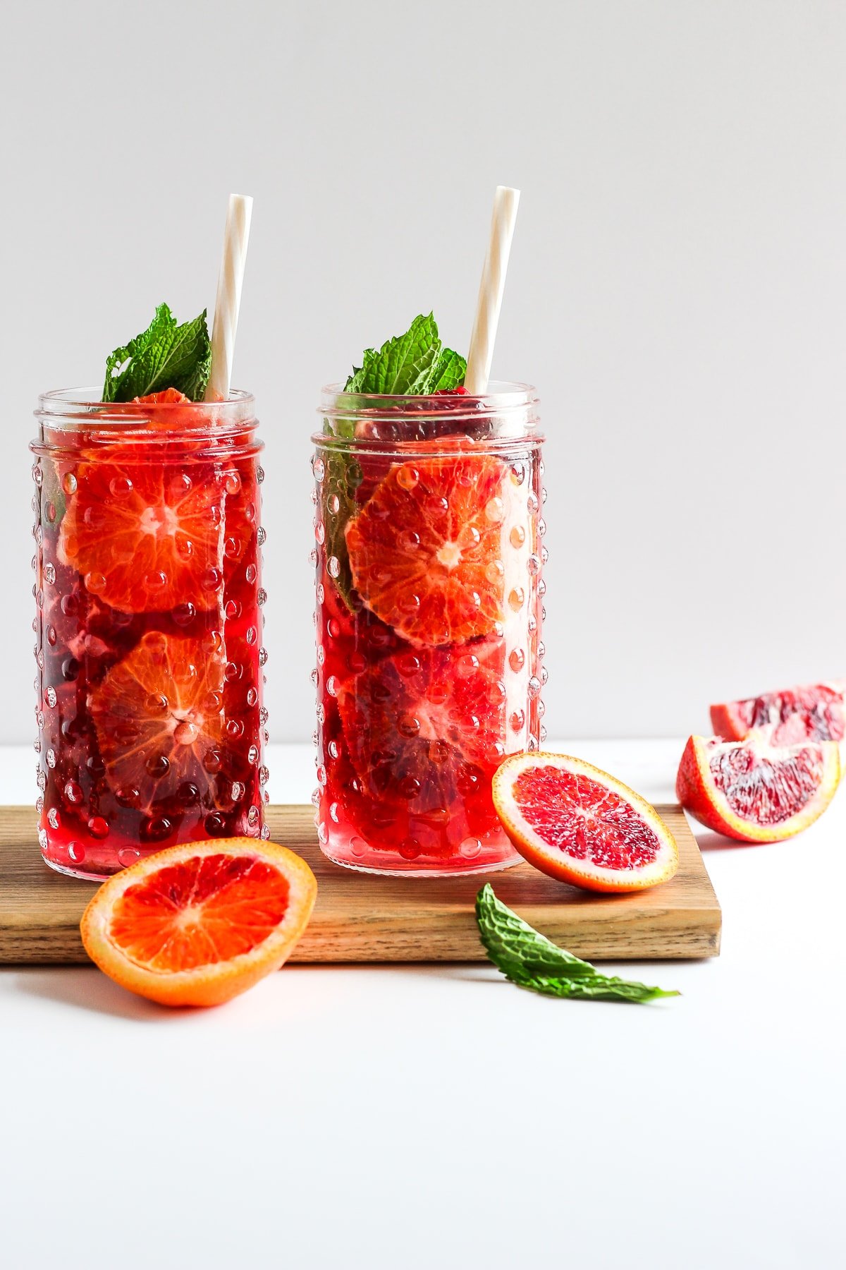 Refreshing Blood Orange and Mint Spritzers 