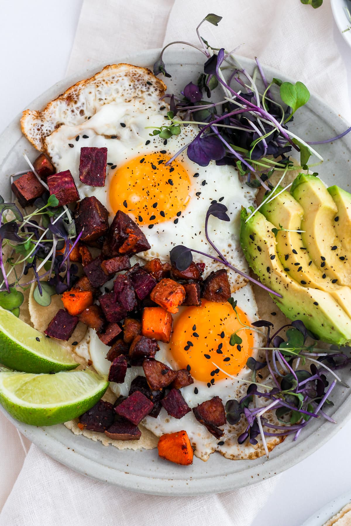 Easy Chorizo Breakfast Hash Tacos 