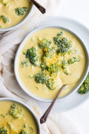 Dreamy Dairy-Free Broccoli Cheese Soup - the most amazing broccoli cheese soup that is dairy-free, vegan and Whole30!! #whole30 #dairyfree #vegan #plantbased #fallrecipes