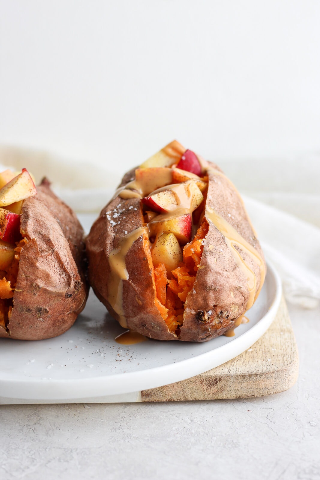 Make Ahead Breakfast Stuffed Sweet Potatoes 