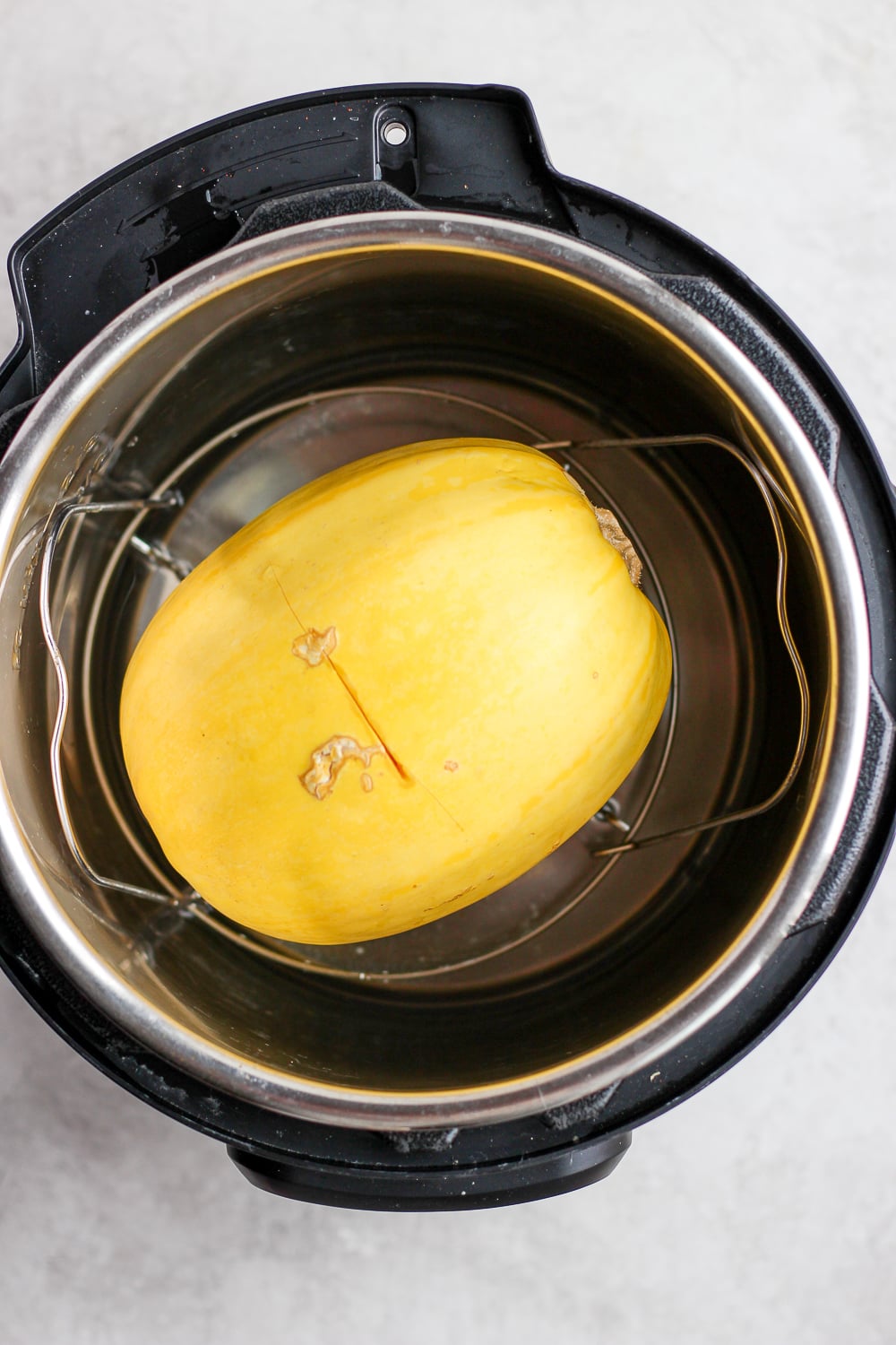 Spaghetti Squash in Instant Pot