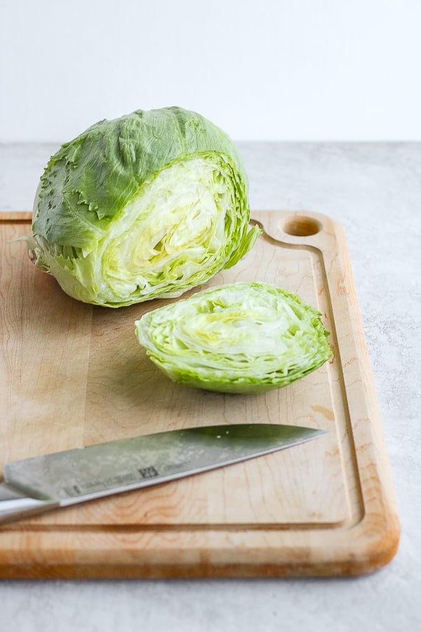 cutting lettuce buns