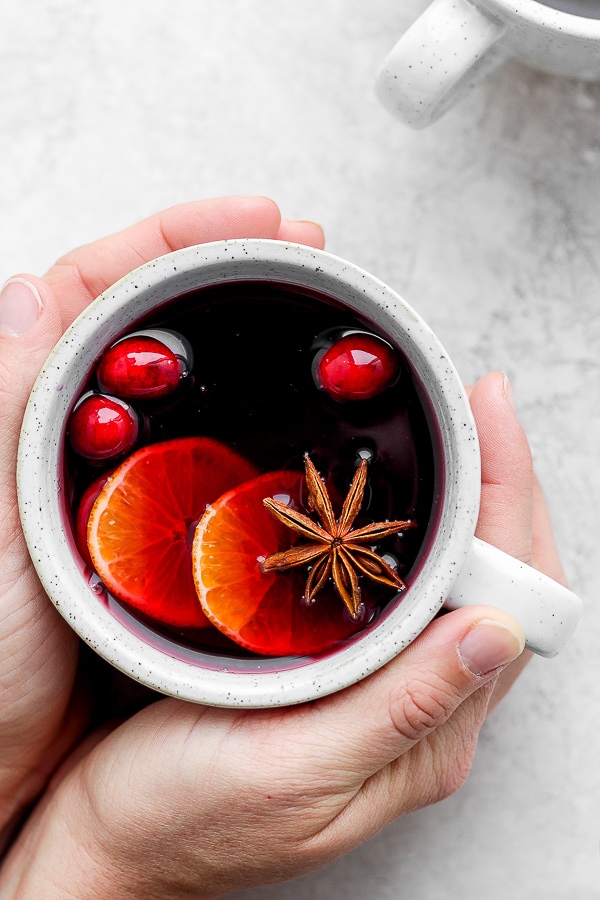 An easy recipe for crockpot mulled wine.