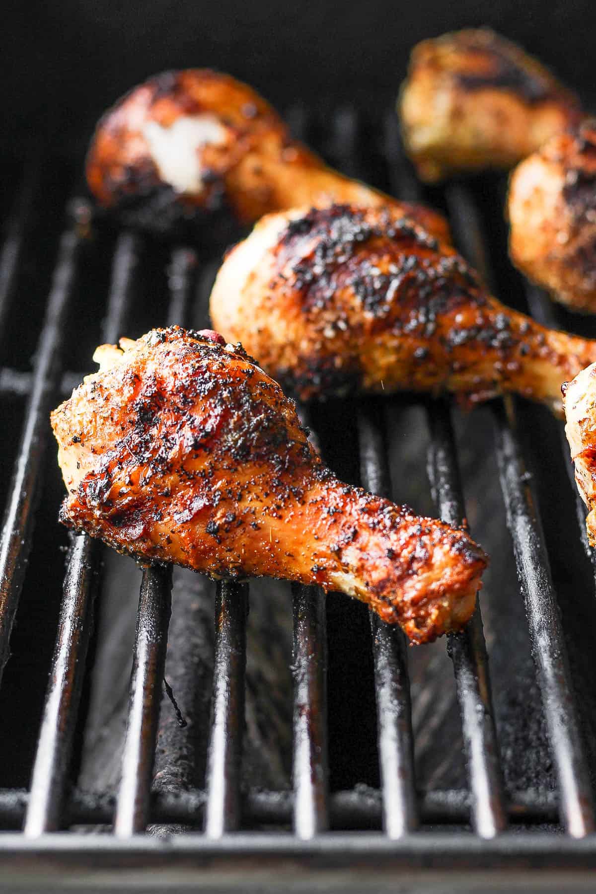 Grilled Chicken Legs Dry Rub The Wooden Skillet