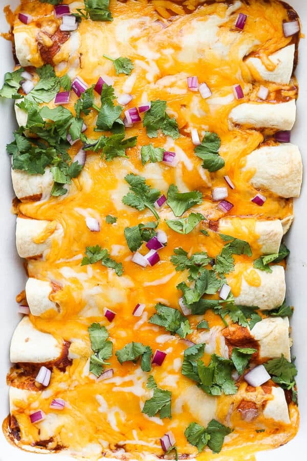 Pan full of chicken enchiladas.