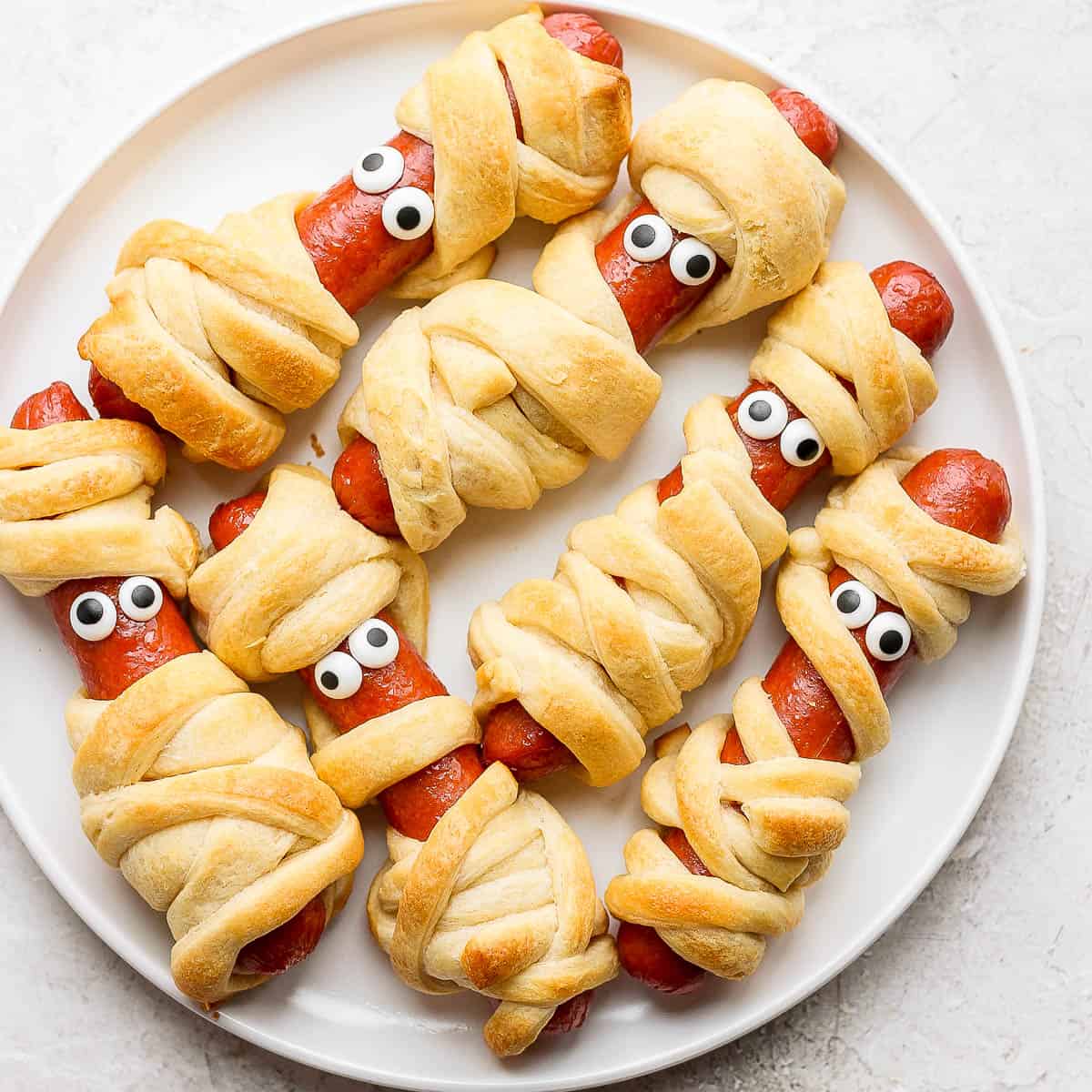 Plate of hot dug mummies.