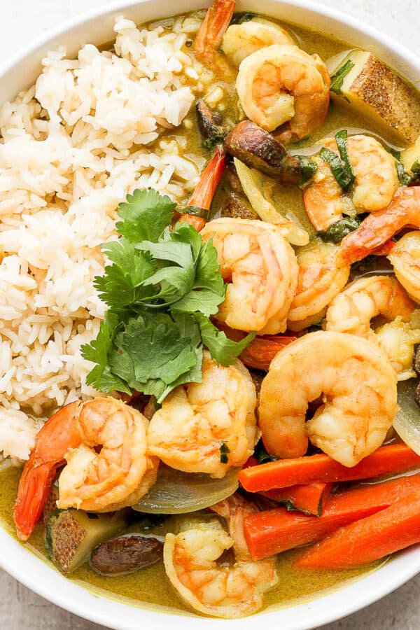 Bowl of shrimp curry and rice.