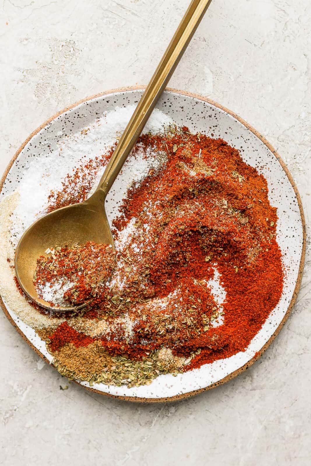 https://thewoodenskillet.com/wp-content/uploads/2022/05/chipotle-seasoning-recipe-6-1067x1600.jpg