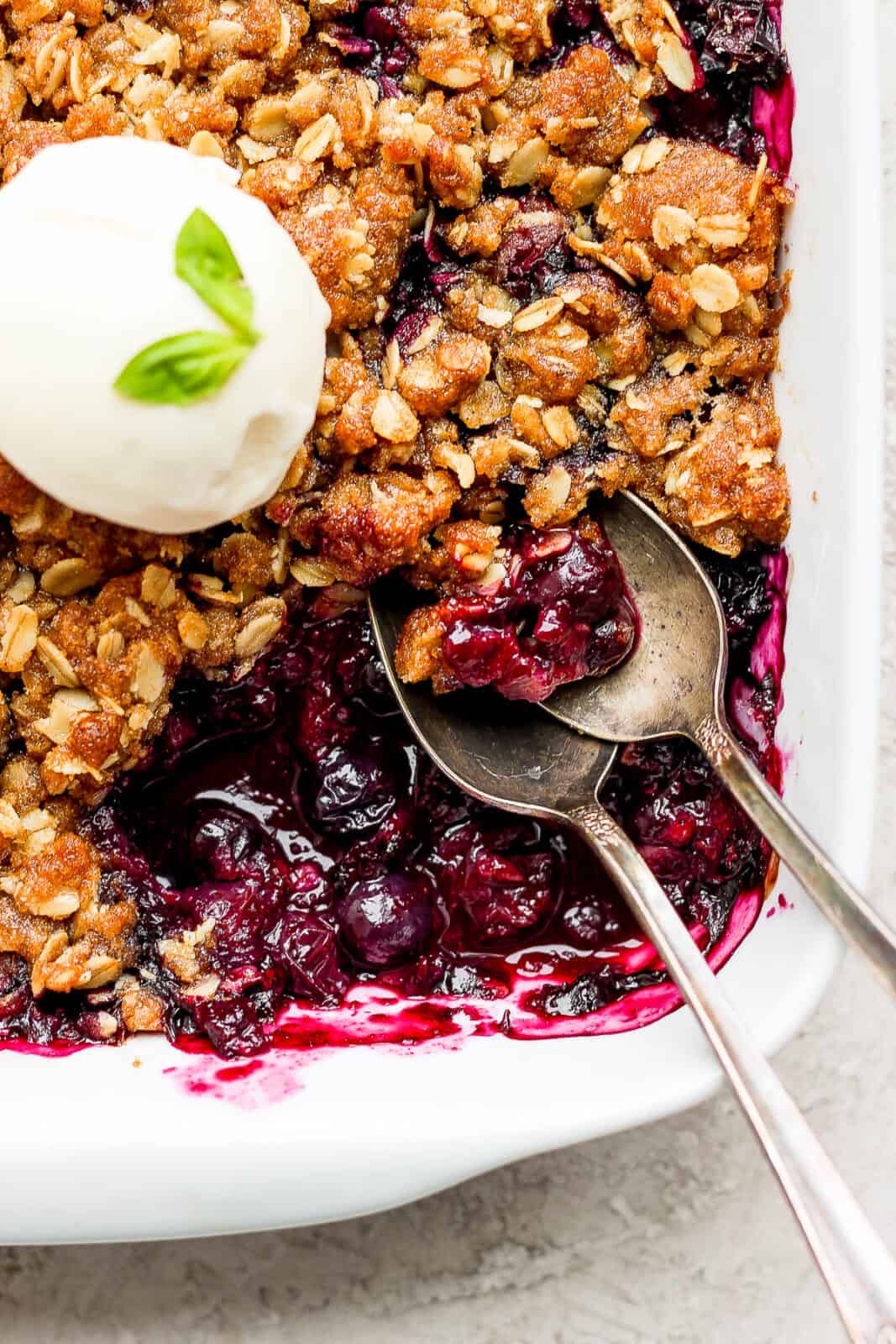 A quick and easy blueberry crisp.