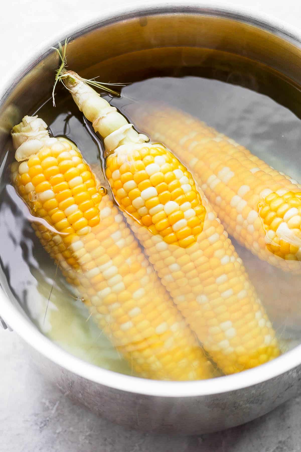 How to easily boil corn on the cob.