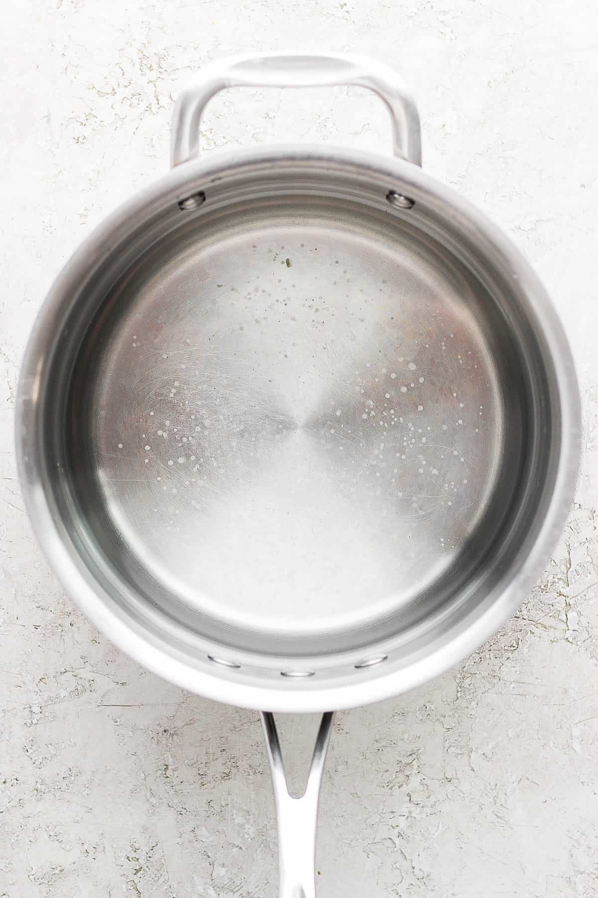 A large sauce pan fill of water.