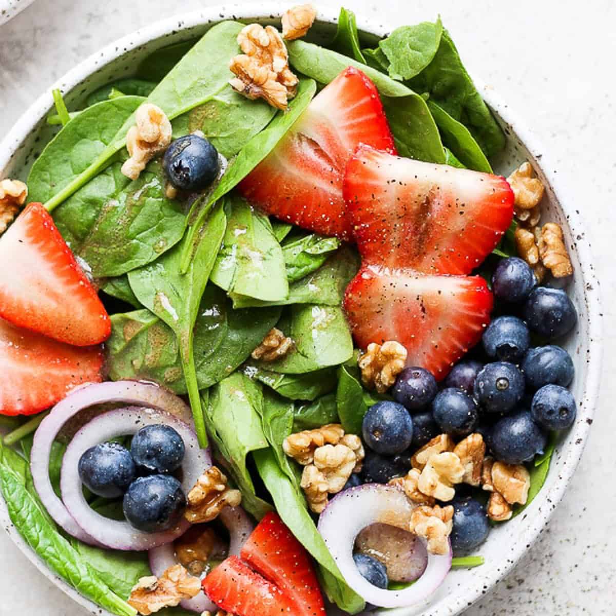 Recipe for a strawberry spinach salad.