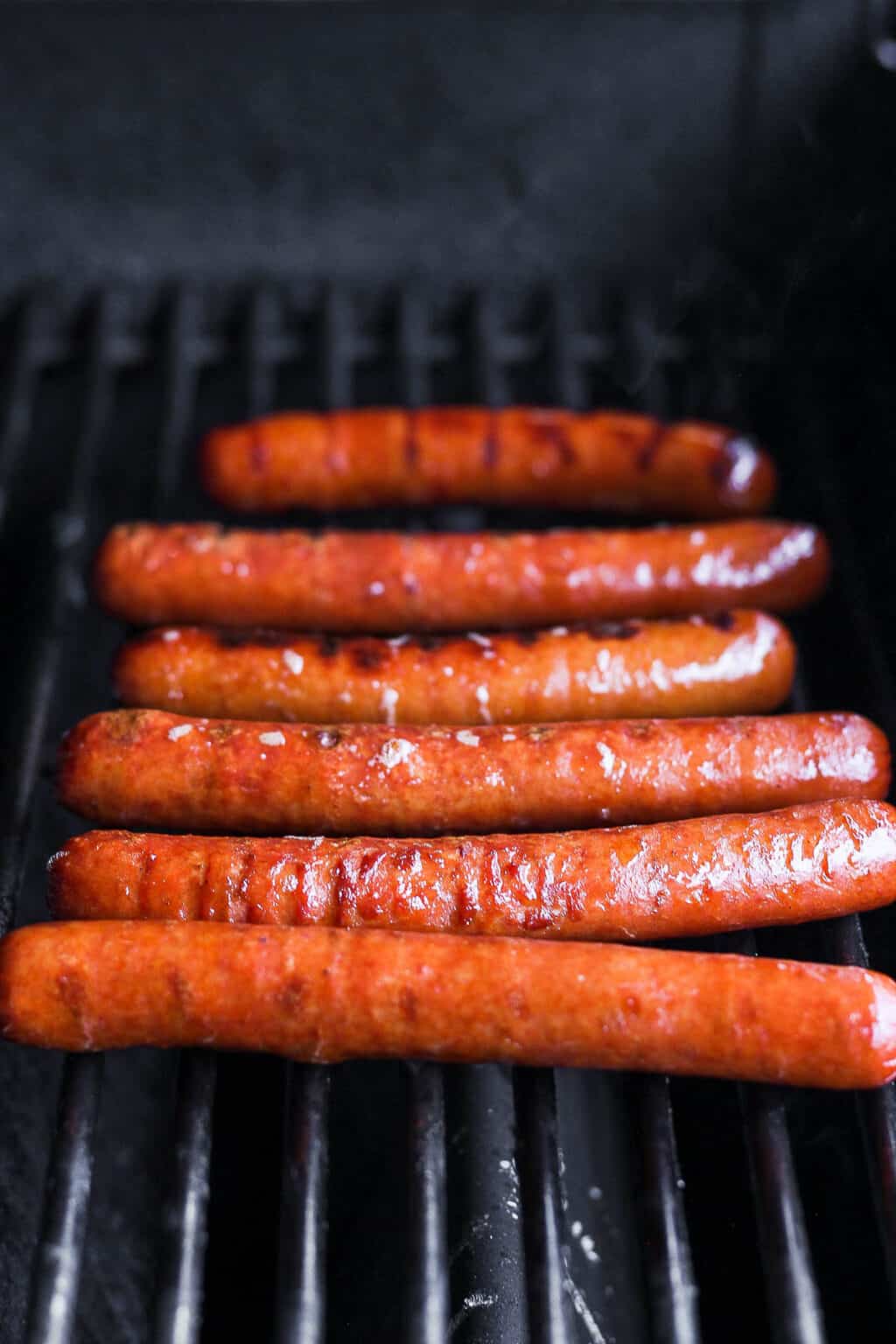 Grilled Hot Dogs (how to grill hot dogs) The Wooden Skillet