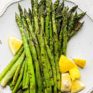 How to grill asparagus.