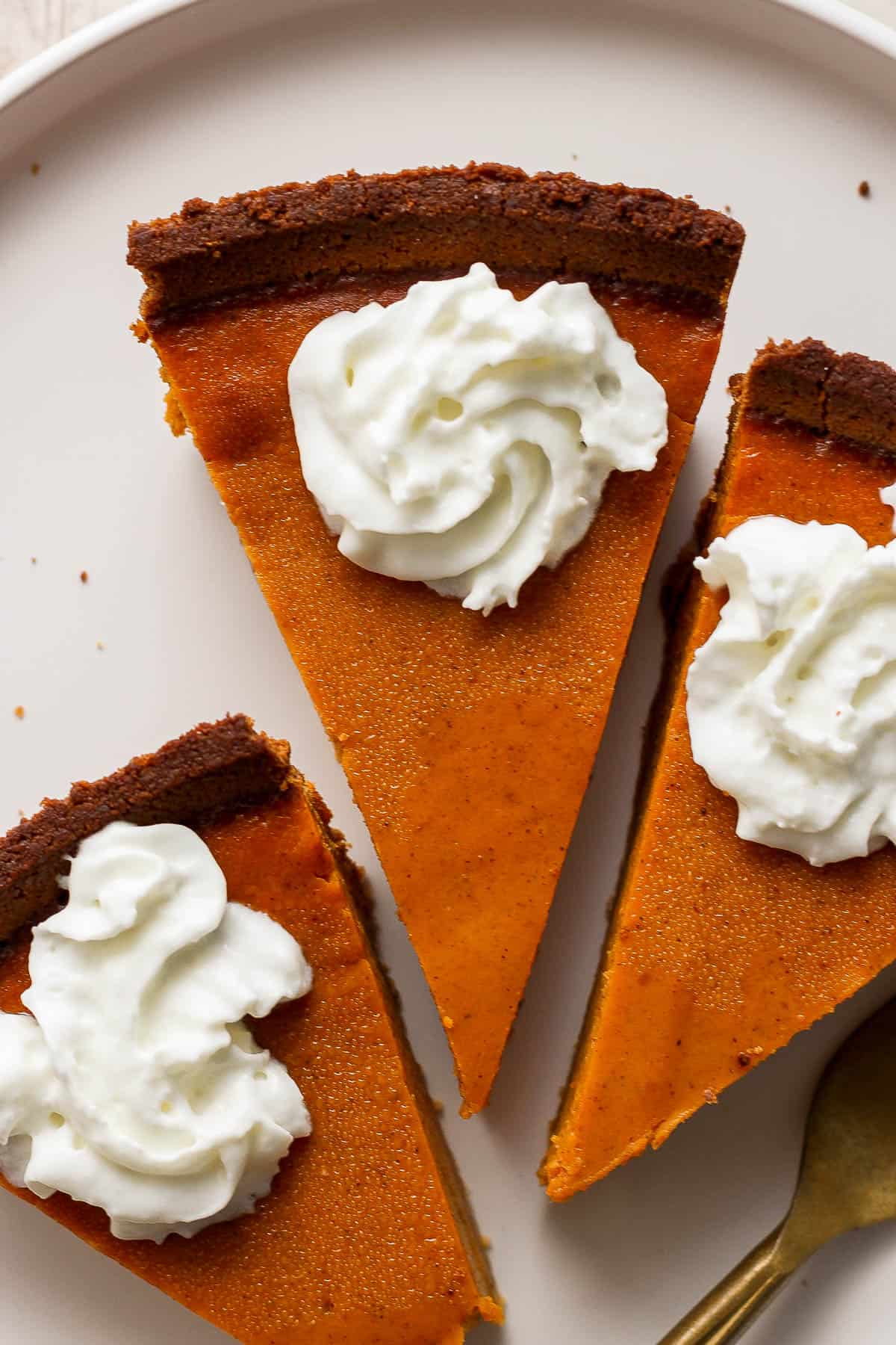 A super easy pumpkin pie recipe.