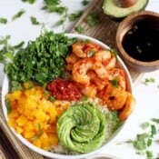 An easy recipe for a spicy shrimp sushi bowl.
