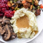The best recipe for creamy horseradish mashed potatoes.