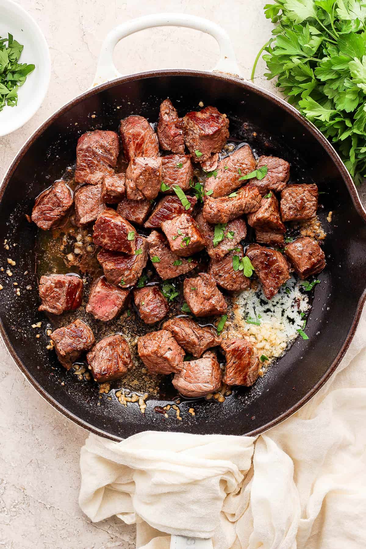 The best recipe for easy garlic butter steak bites.