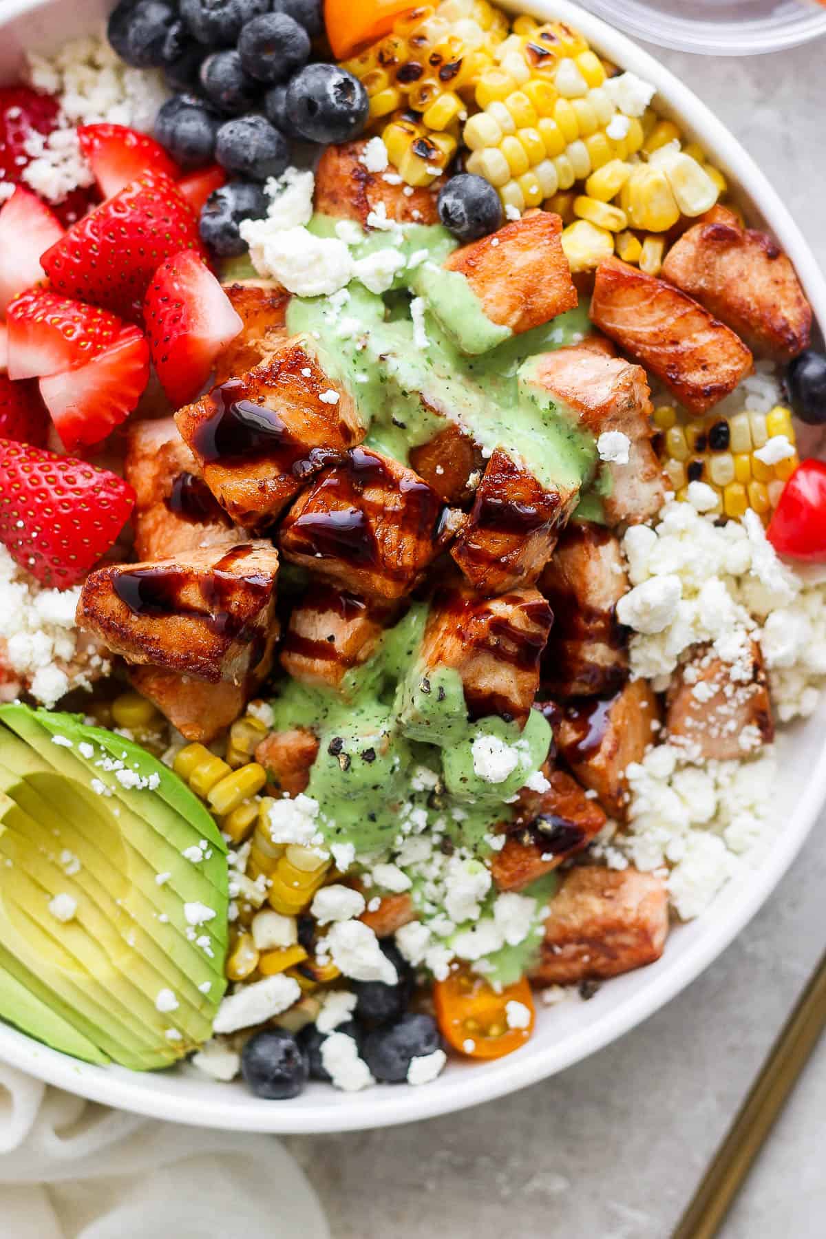 The best recipe for a summer salmon rice bowl.