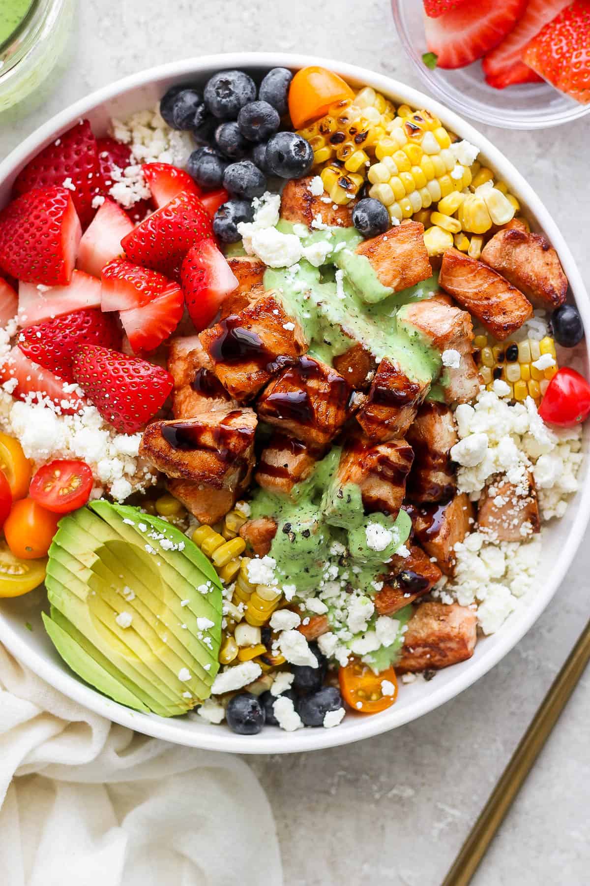 A fully built summer salmon rice bowl.