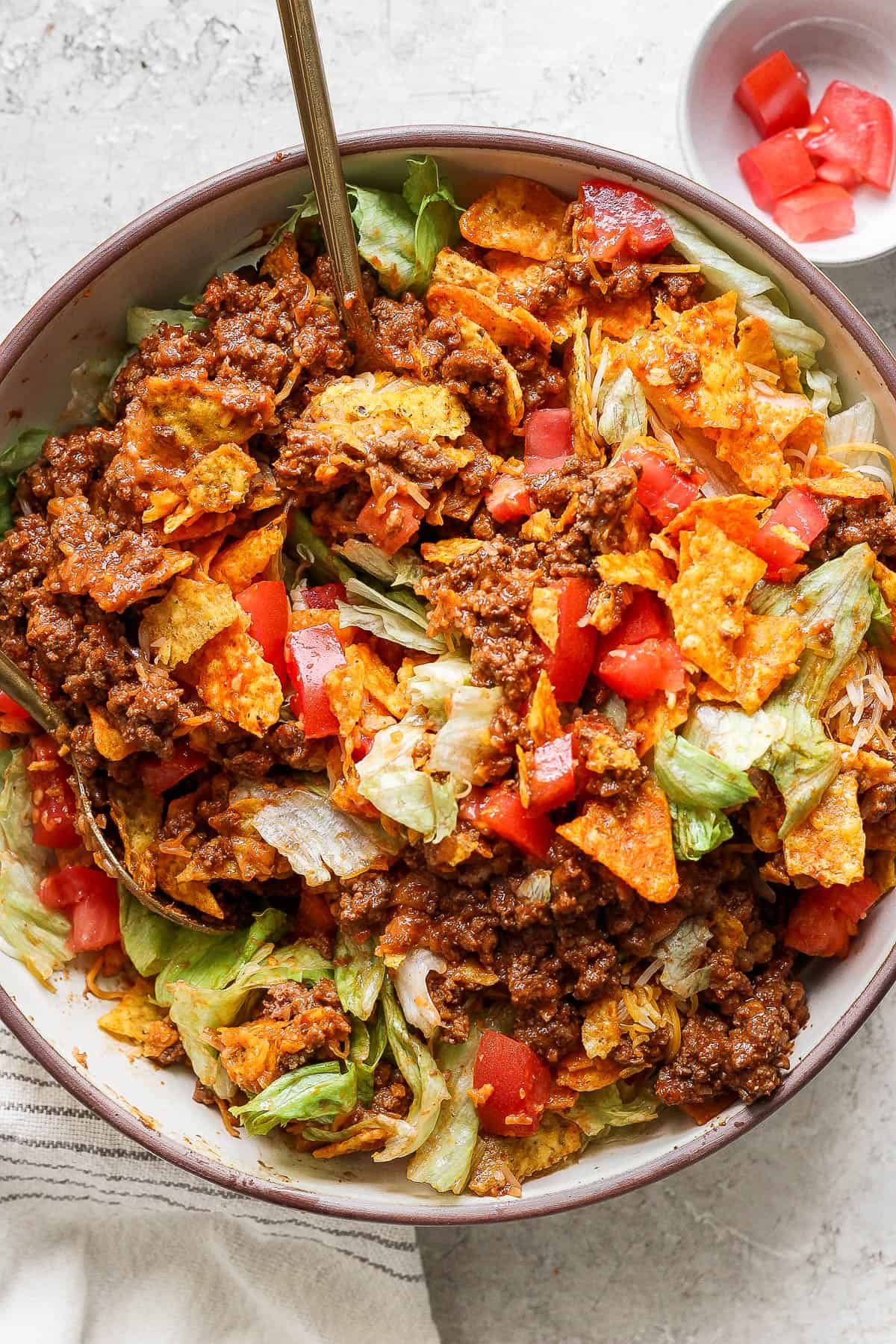 The best recipe for a taco salad with doritos.