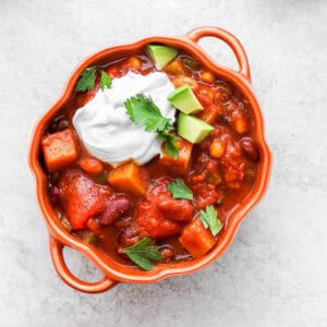 The best recipe for a vegan pumpkin chili.