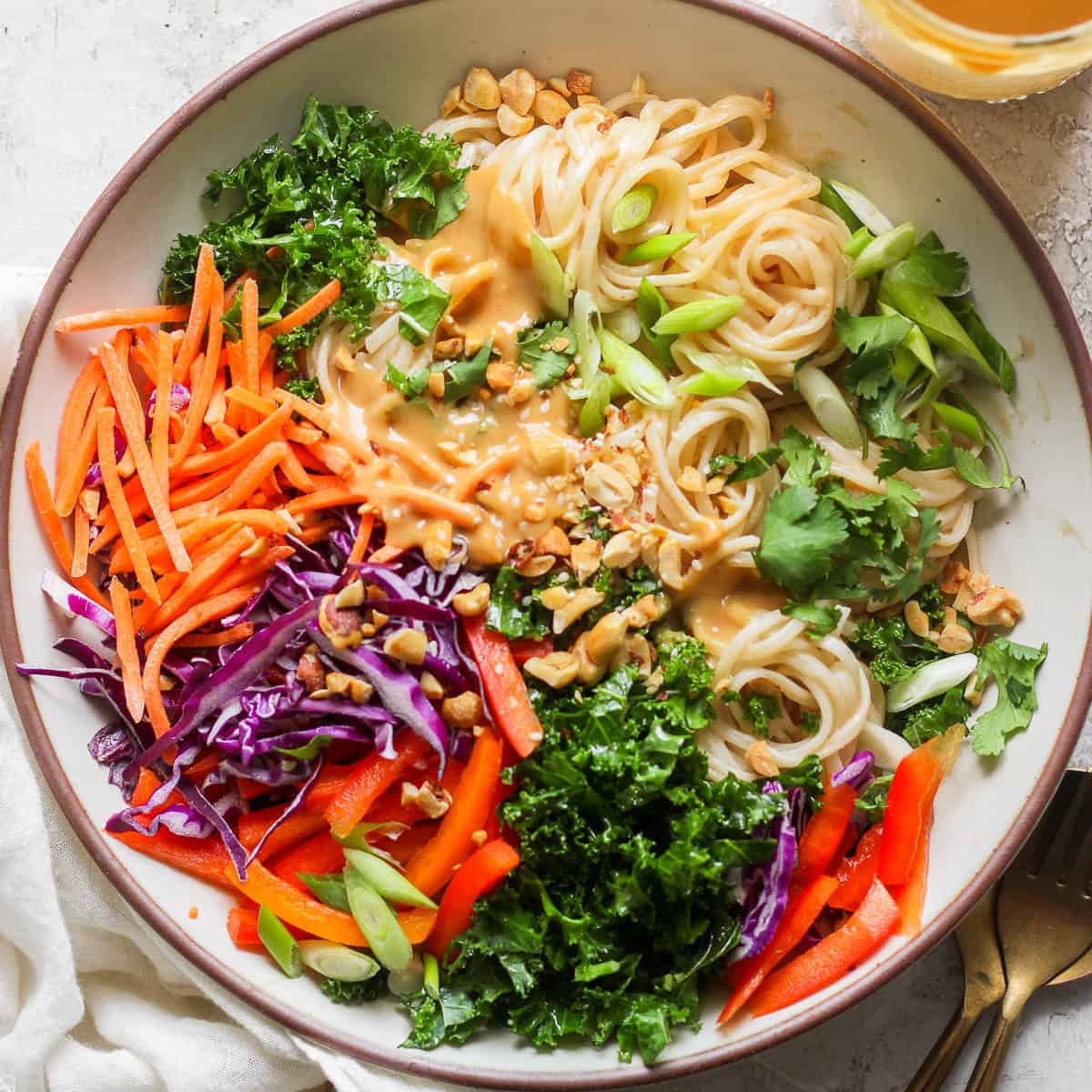 Thai Peanut Noodles [thewoodenskillet.com]