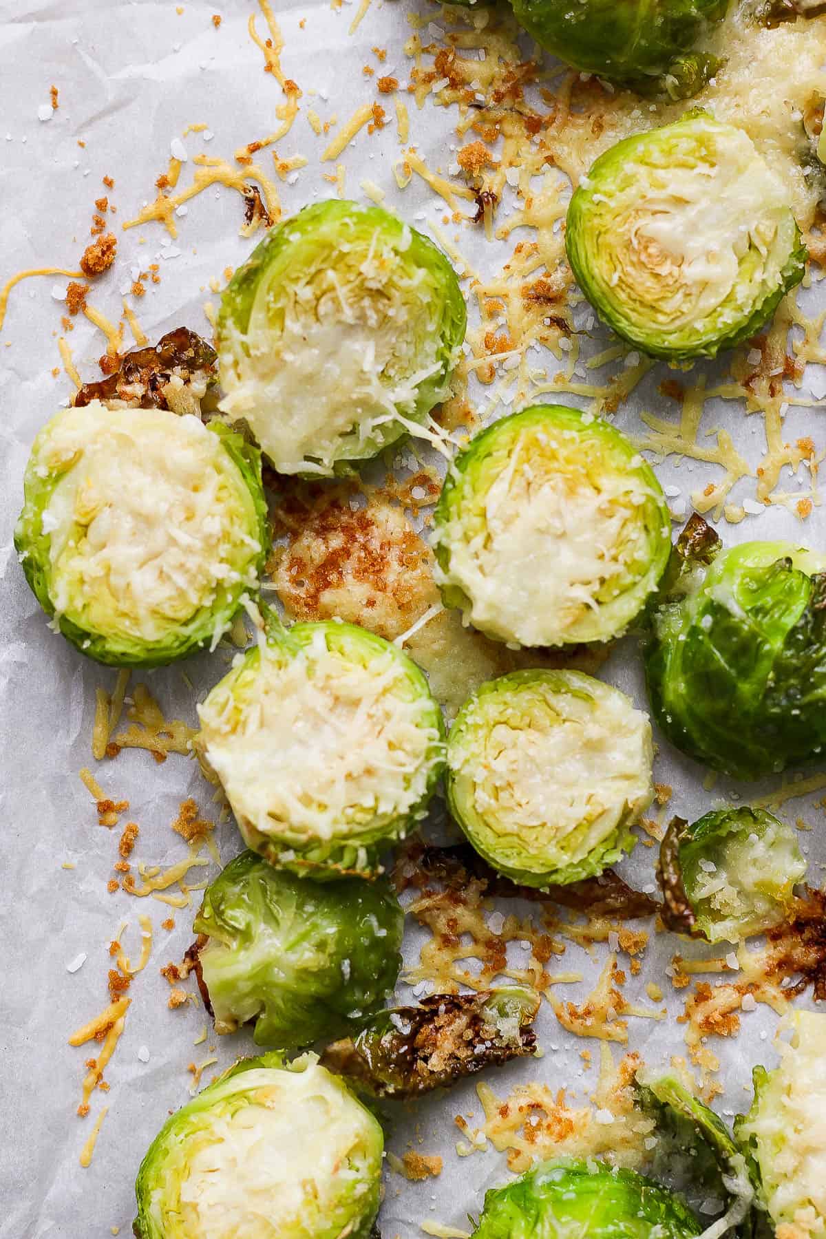 A close up of roasted parmesan brussels sprouts.