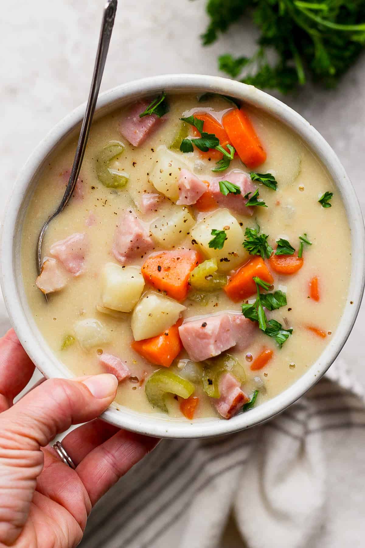 The best recipe for a ham potato soup.