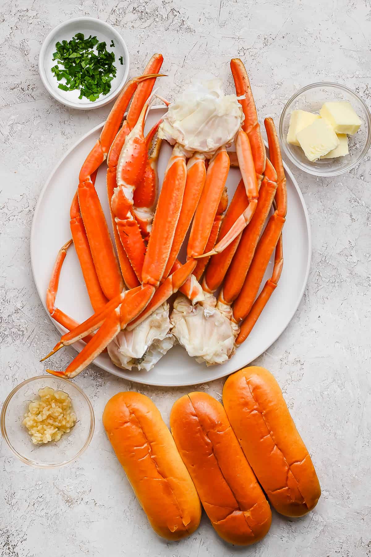 All the ingredients needed for grilled crab rolls.