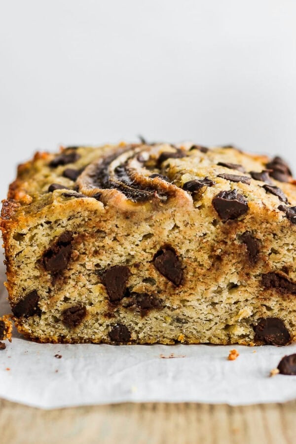 An easy recipe for a paleo chocolate chip banana bread.