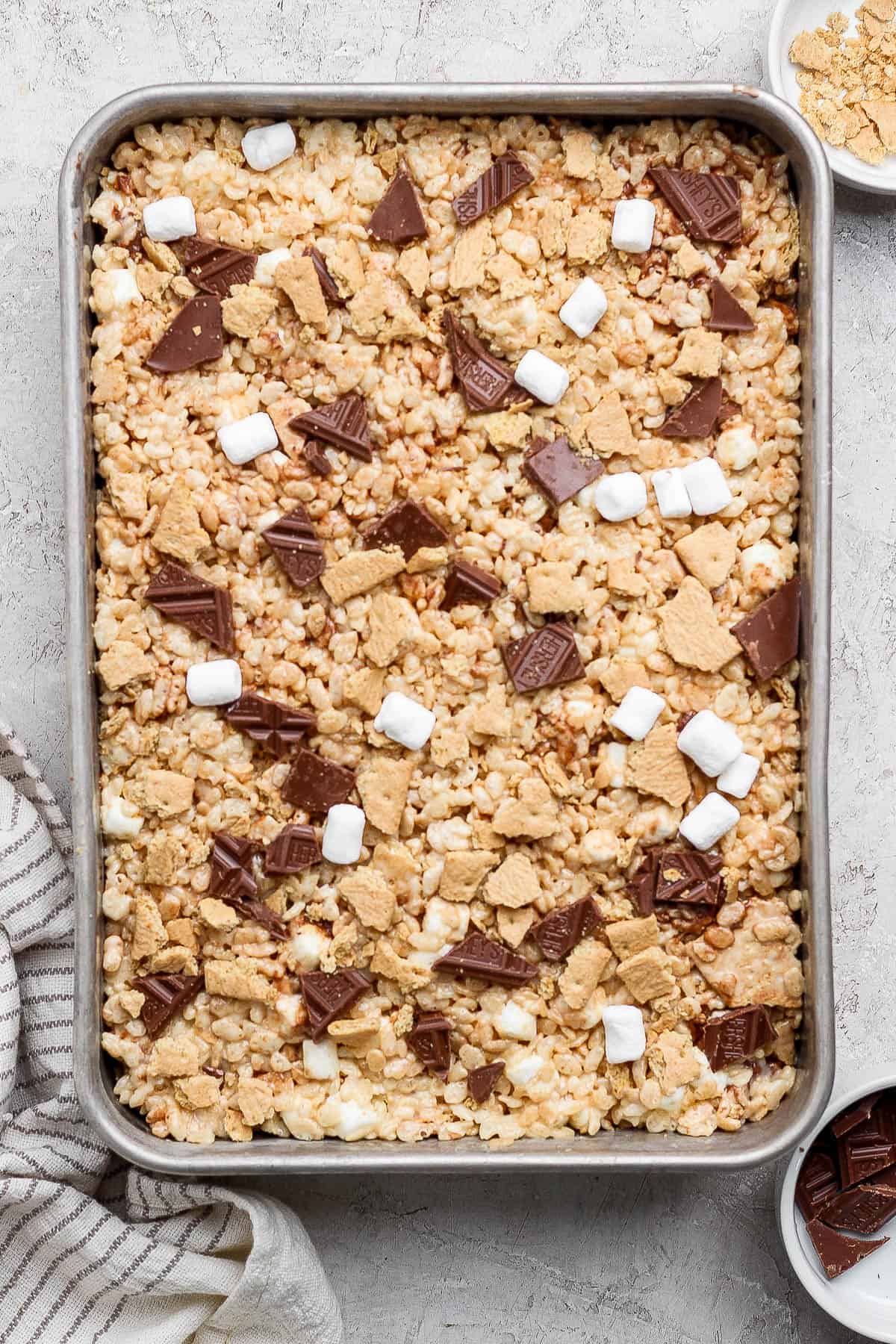 A pan of s'mores rice krispie treats.
